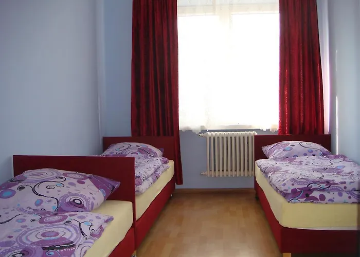 بيت شباب Omega