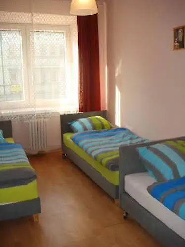 Omega Хостел *